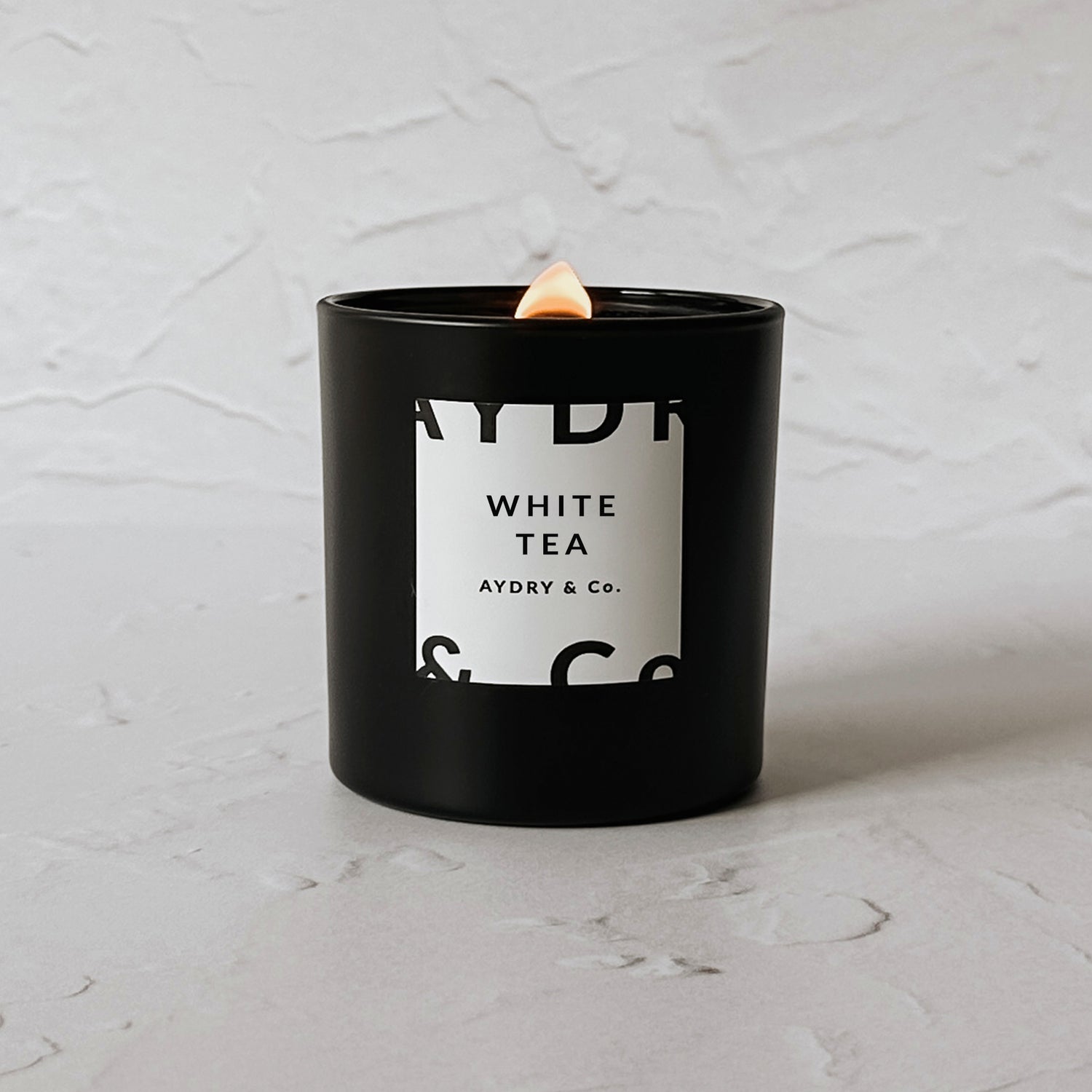 WHITE TEA CANDLE